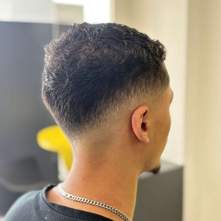 mid-fade
