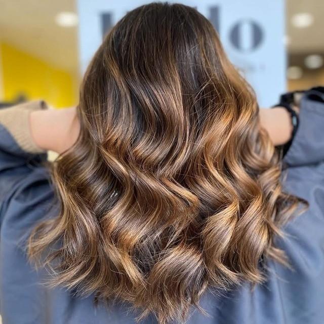 balayage et coiffage travaillé